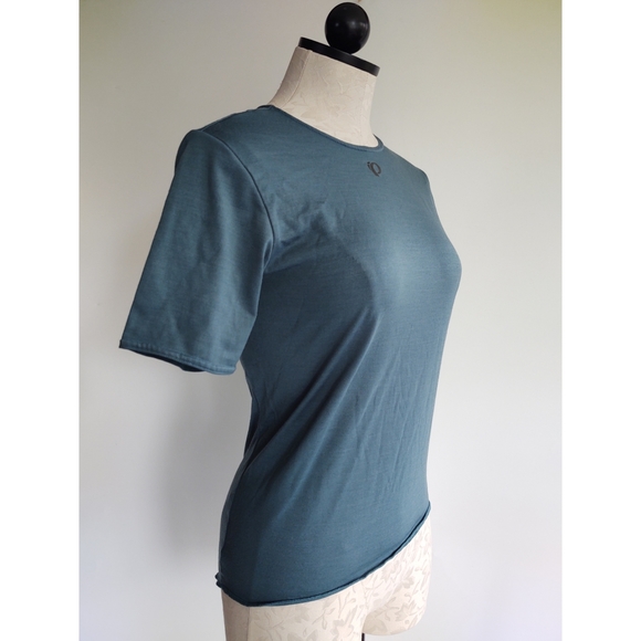Pearl Izumi Short Sleeve Tee Shirt Drop Tail Size Medium - Picture 4 of 5
